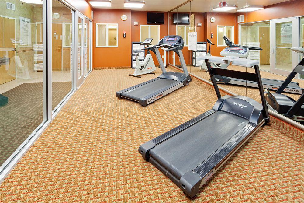 Holiday Inn Express Frackville Hotel Facilities photo